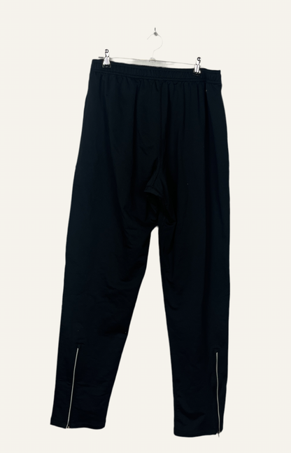 Trackpants